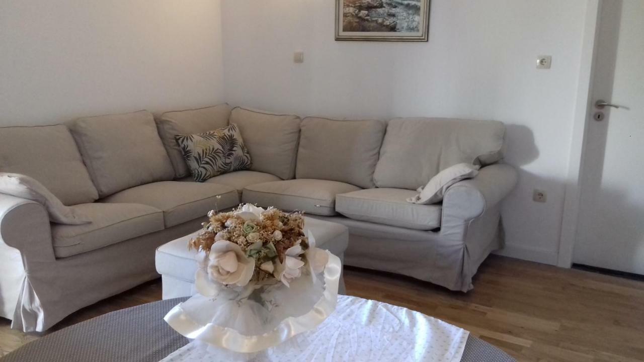 Apartment Mime Blata Vodice Bagian luar foto
